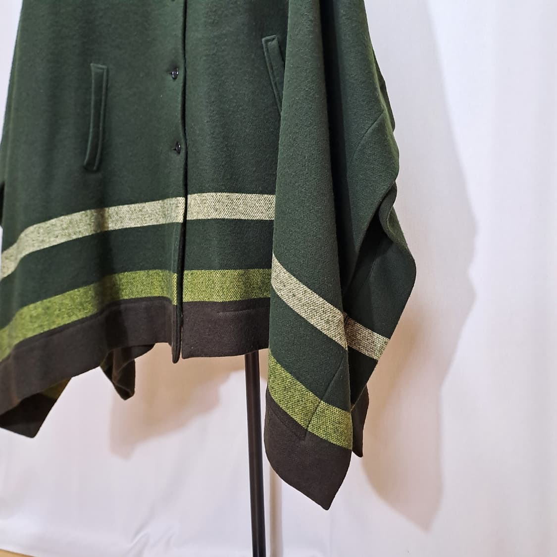 (택포) 버버리 울 100프로 판쵸 B152 상품이미지3