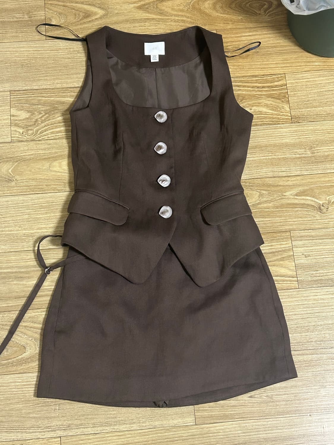h&m 조끼 스커트 세트 상품이미지1