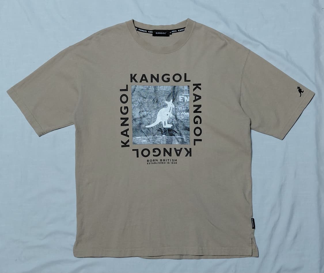[M] 캉골(KANGOL) 그래피티 박스 로고 반팔 티셔츠 (베이지) 상품이미지1
