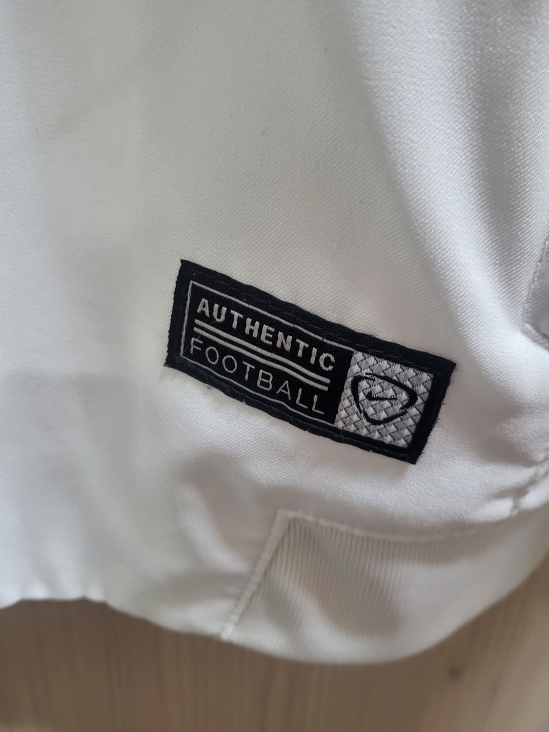 해외판 나이키 13-14 맨유 시그니처 로고 트랙자켓 화이트 상품이미지3