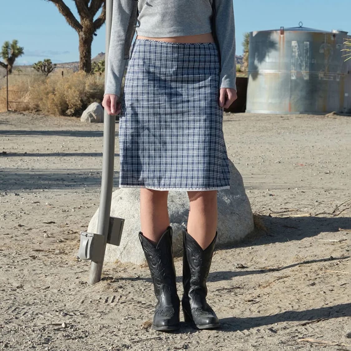 Lace Check Midi Skirt (Blue Navy) 상품이미지1