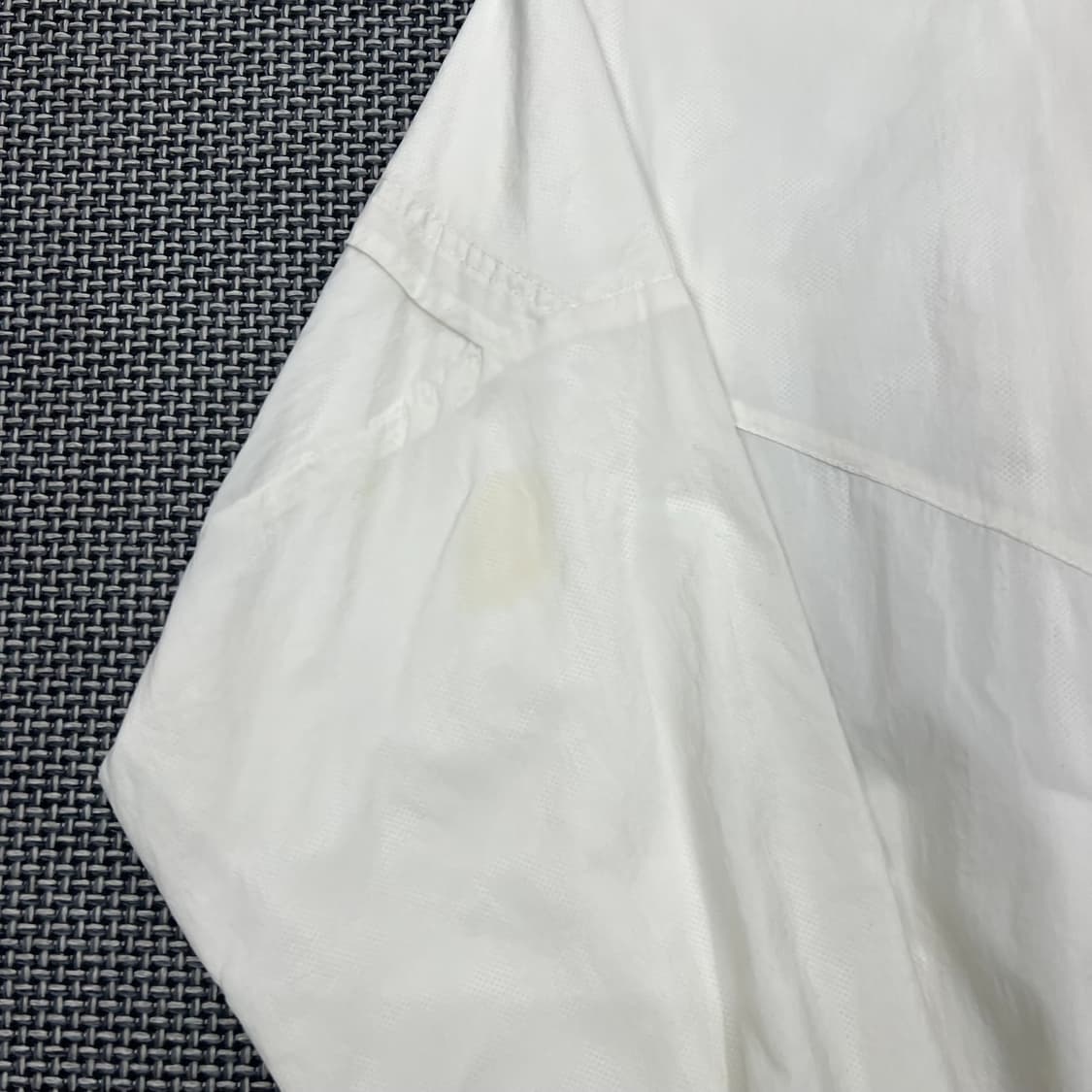 나이키 화이트 바람막이 상품이미지2