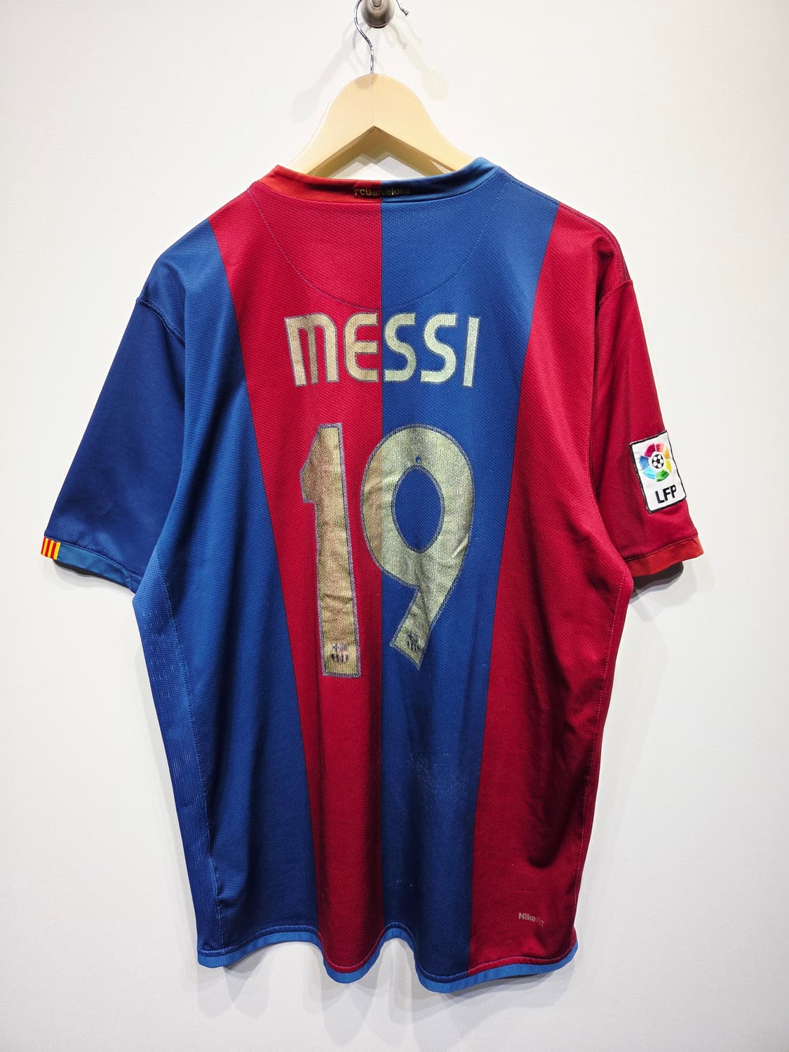 2006-07 시즌 FC 바르셀로나 리오넬 메시 홈 유니폼 상품이미지2