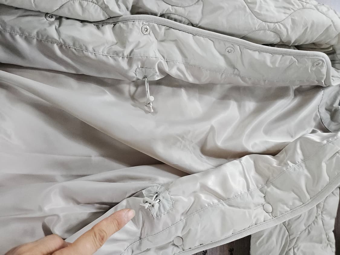 폴햄 아이보리 경량 롱 패딩  상품이미지4