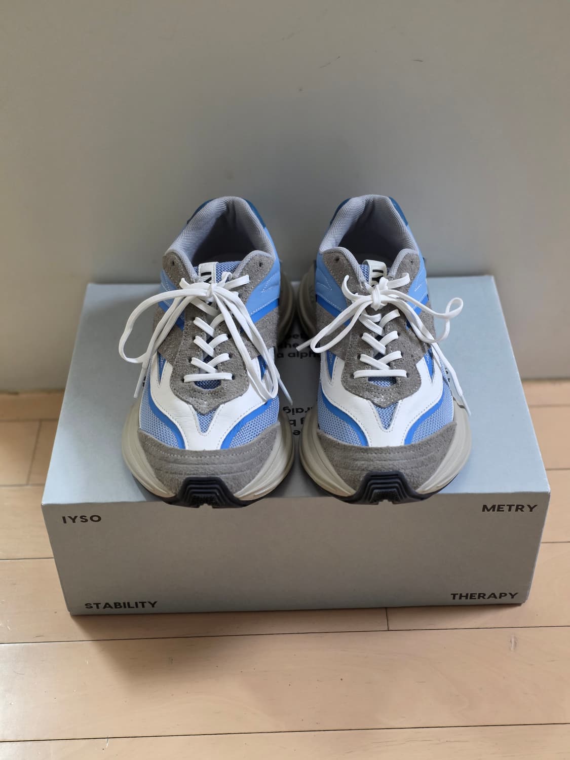 이소 아큐믹 30분 착용  240사이즈 운동화 스니커즈 상품이미지5