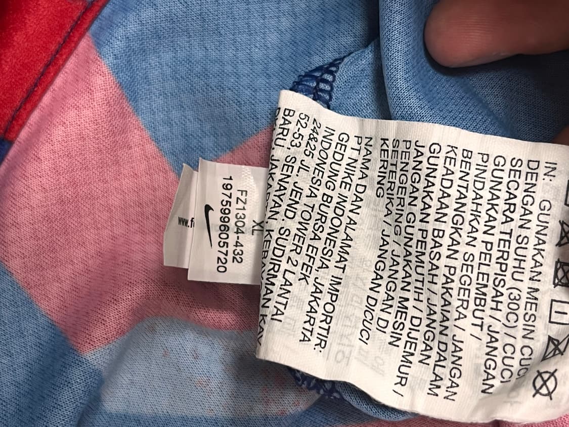 25/26 바르셀로나 4th 레반도프스키 정품 상품이미지3