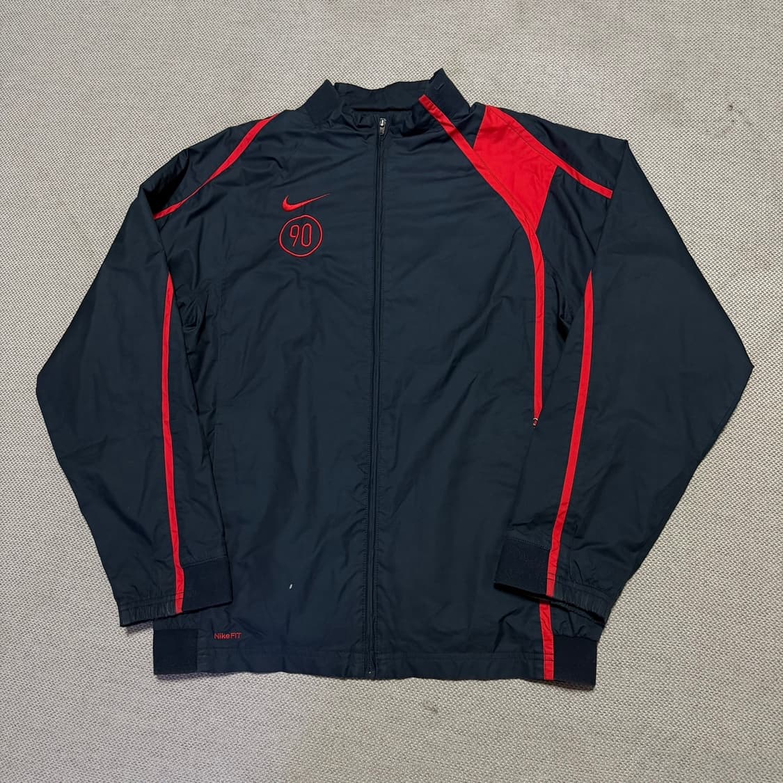 나이키 토탈90 바람막이 상품이미지1