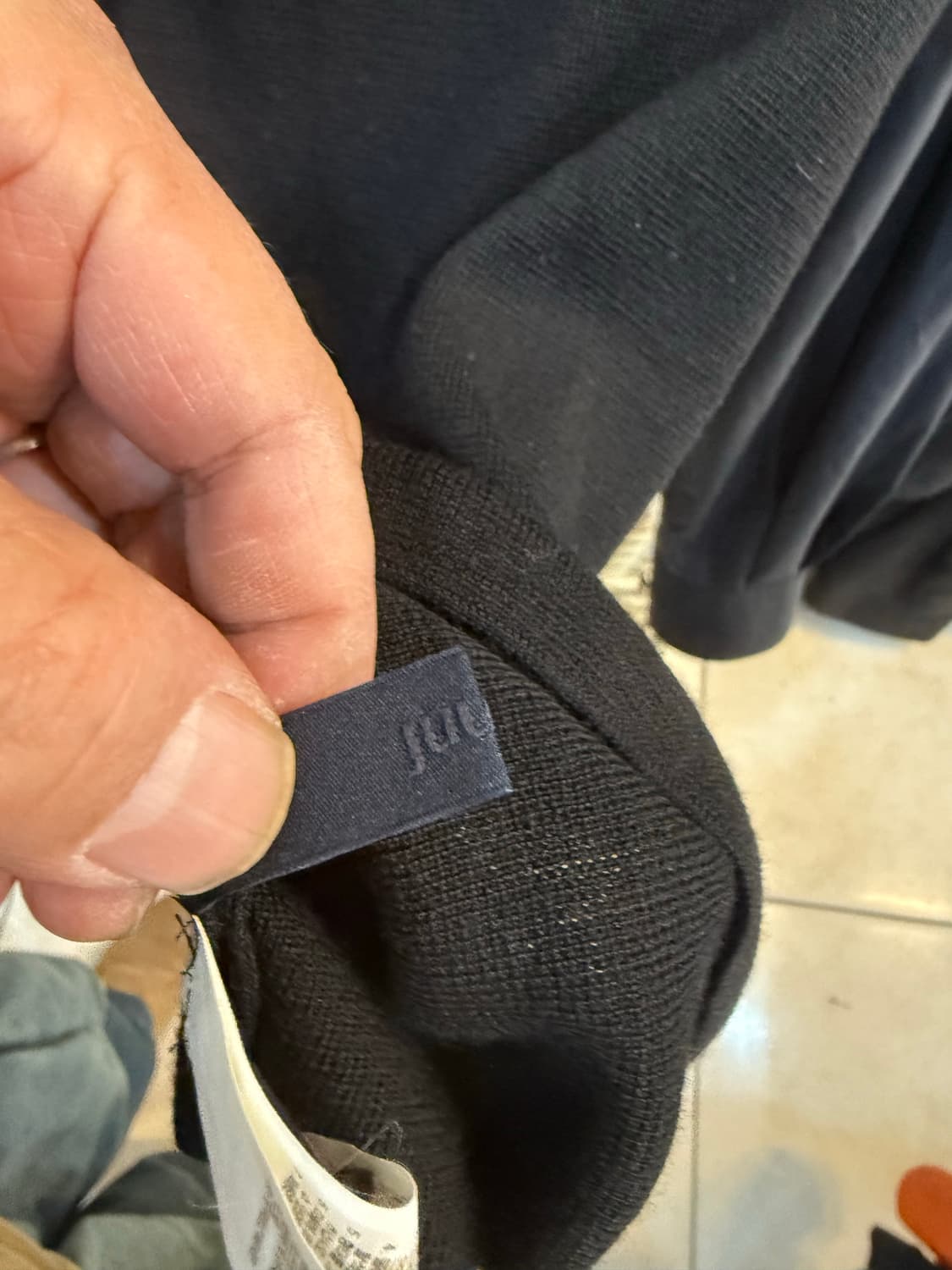 36/66/21fw 정품 준지 니트 팝니다 상품이미지2