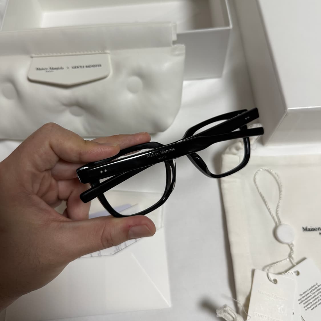 마르지엘라 젠틀몬스터 MM117 블랙 상품이미지3