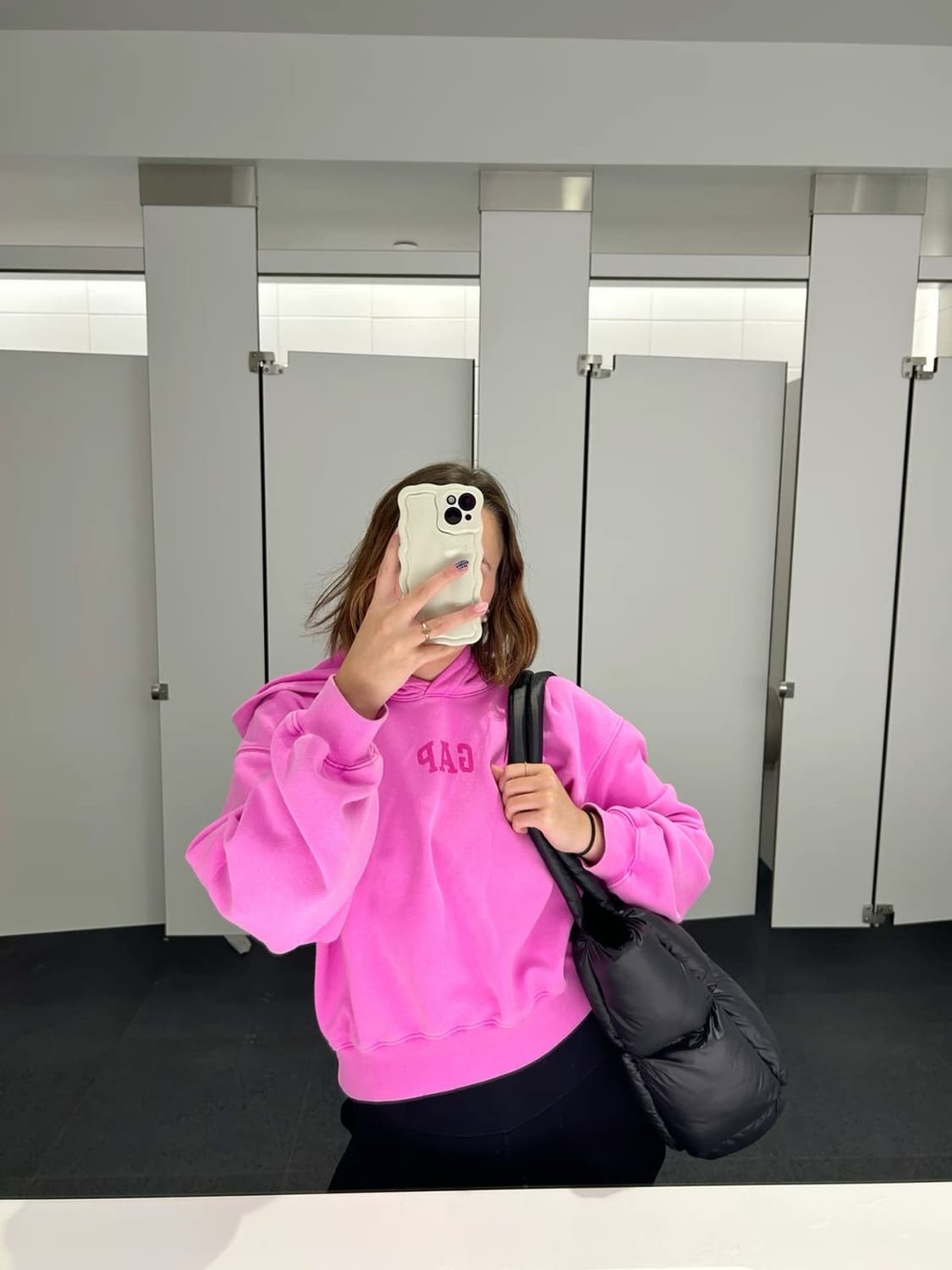 갭 네온핑크 크롭 후드티 상품이미지5