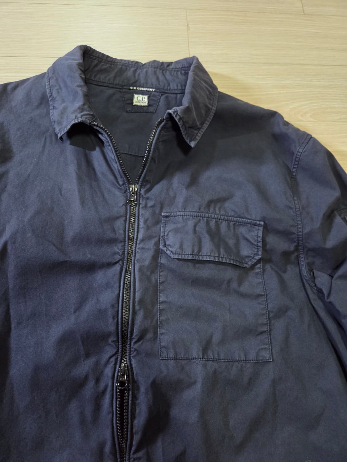 [정품] C.P. 컴퍼니가먼트다잉 오버셔츠 네이비 상품이미지6