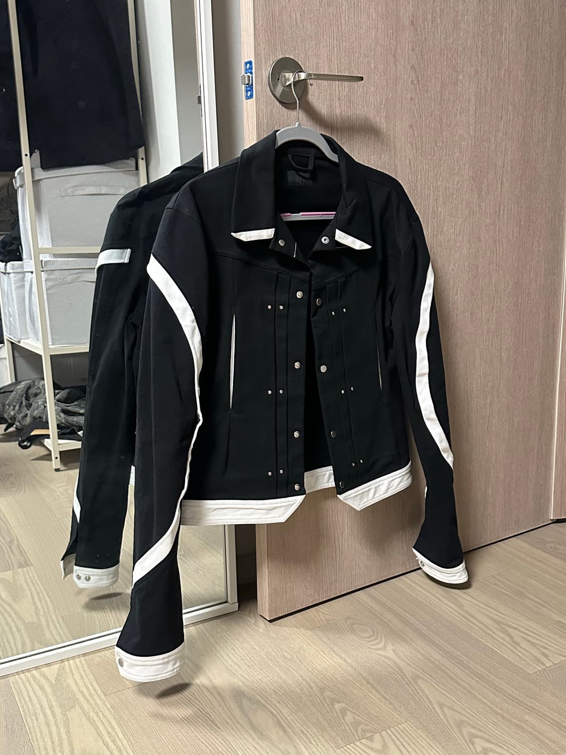 강정석 다트 포켓 자켓 1size 상품이미지2