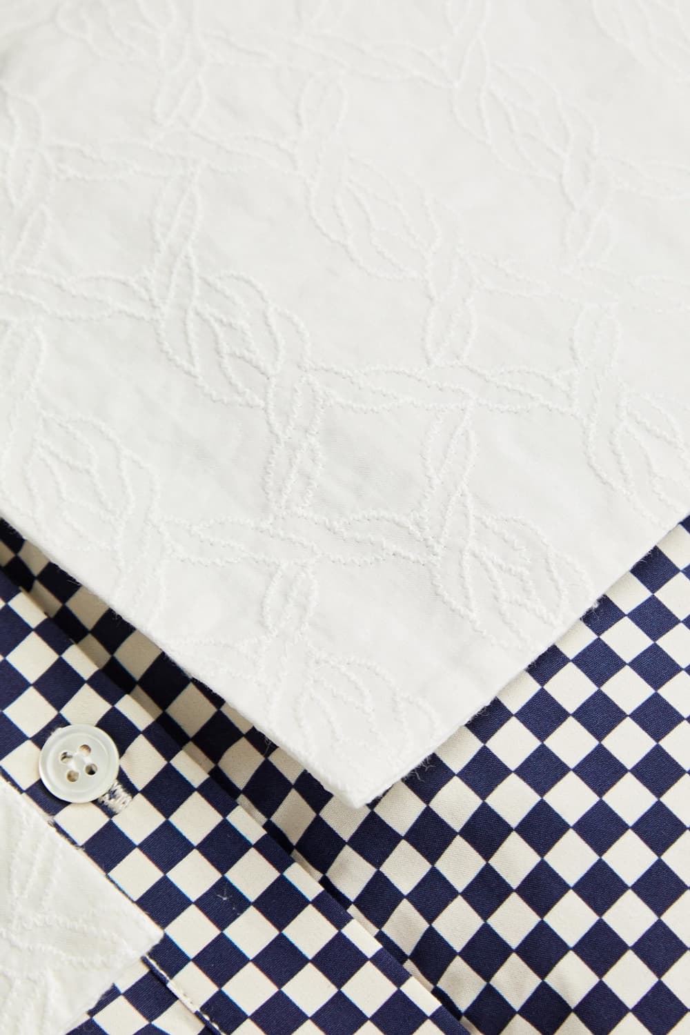 shrimps 쉬림프스 체커보드 자수빅카라 시그니처 벌룬 블라우스 상품이미지5