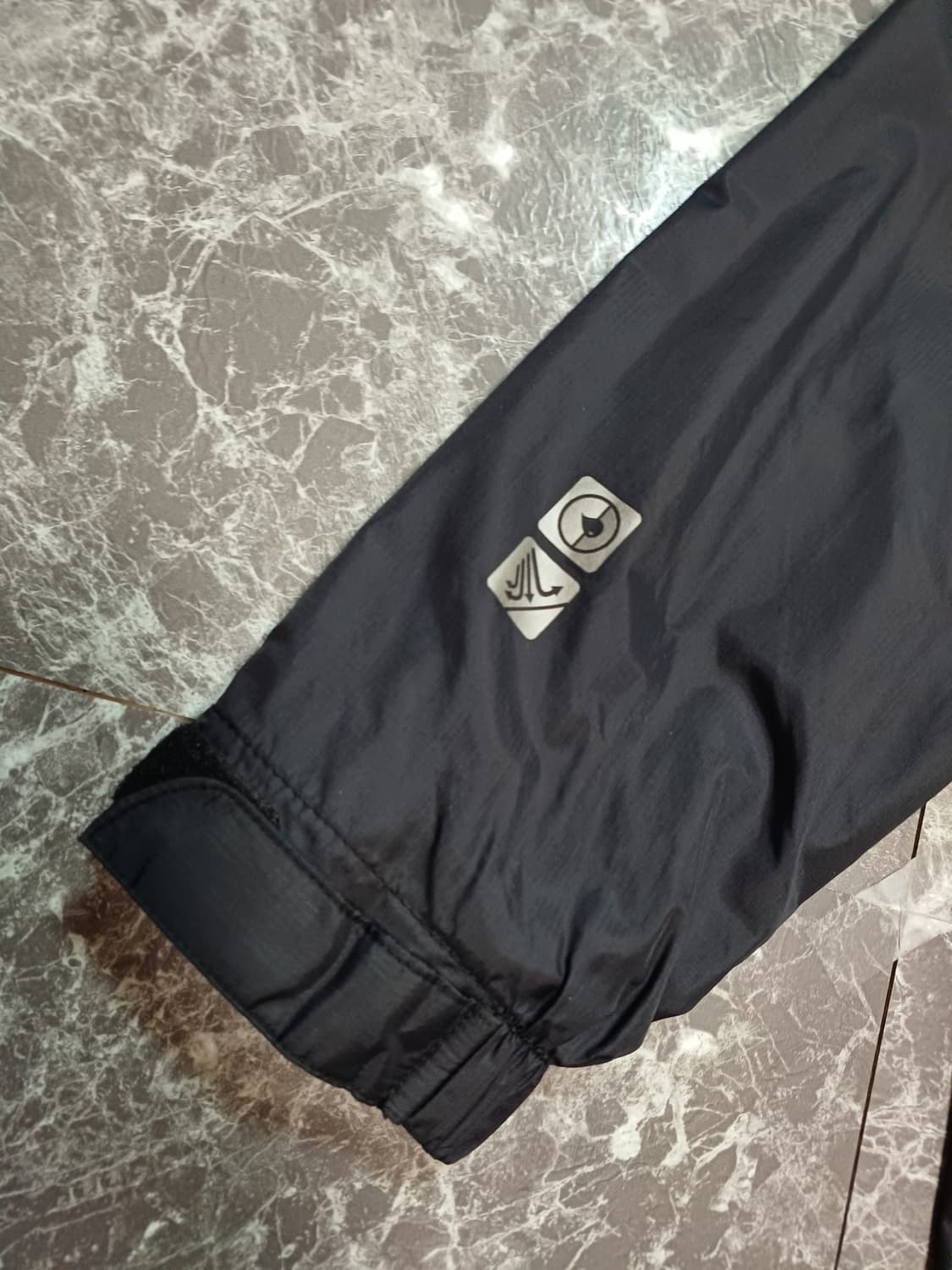 FILA 휠라 바람막이 자켓 M 상품이미지5