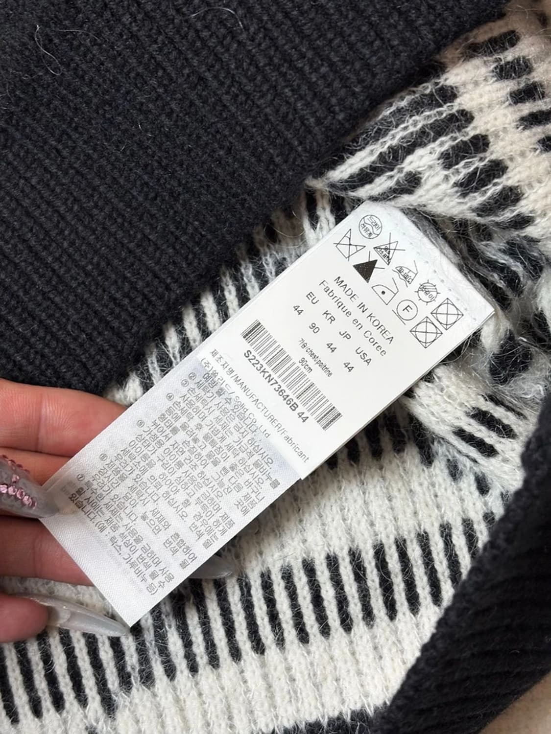 솔리드옴므 22FW 자카드 모헤어 니트 베스트 PN6569 상품이미지8