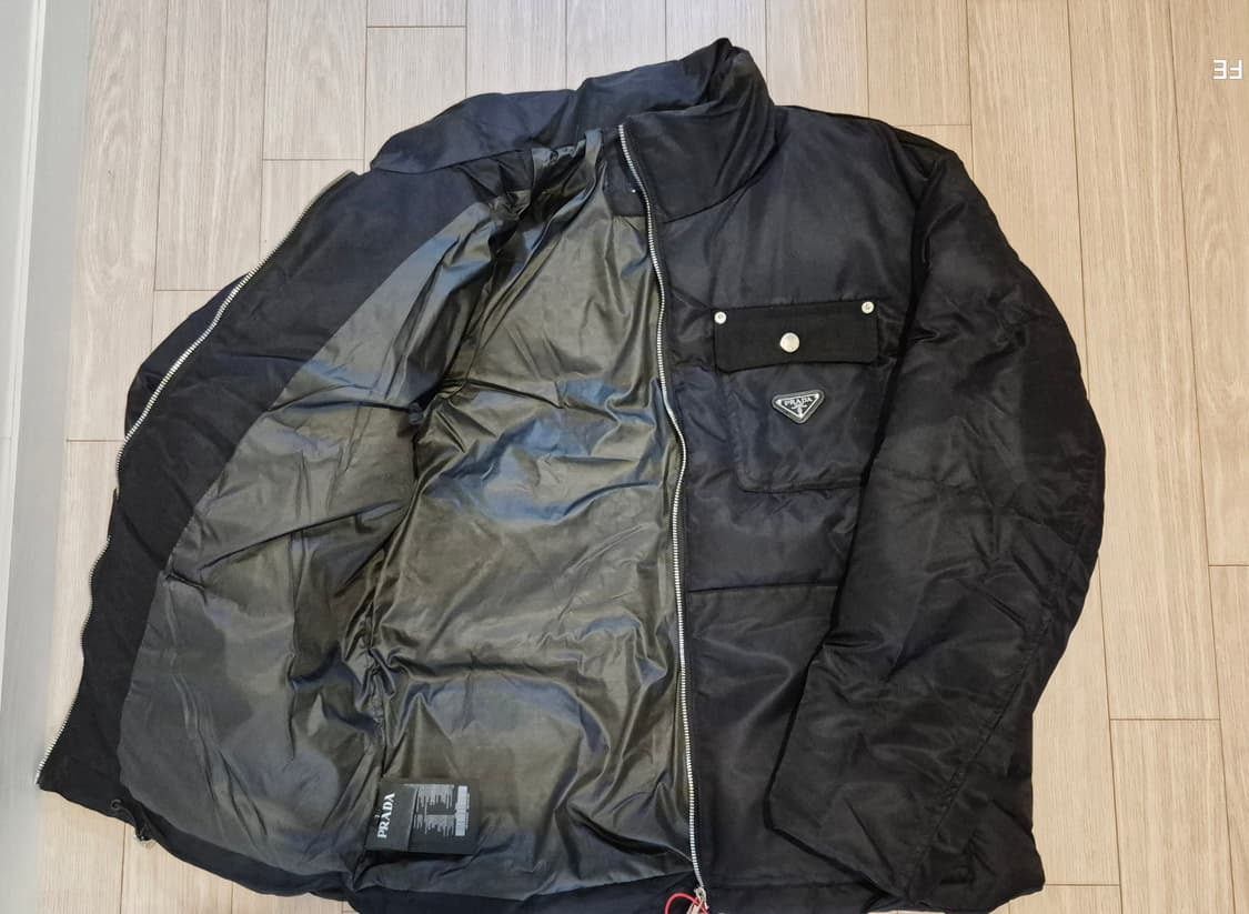 PRADA패딩 상품이미지1