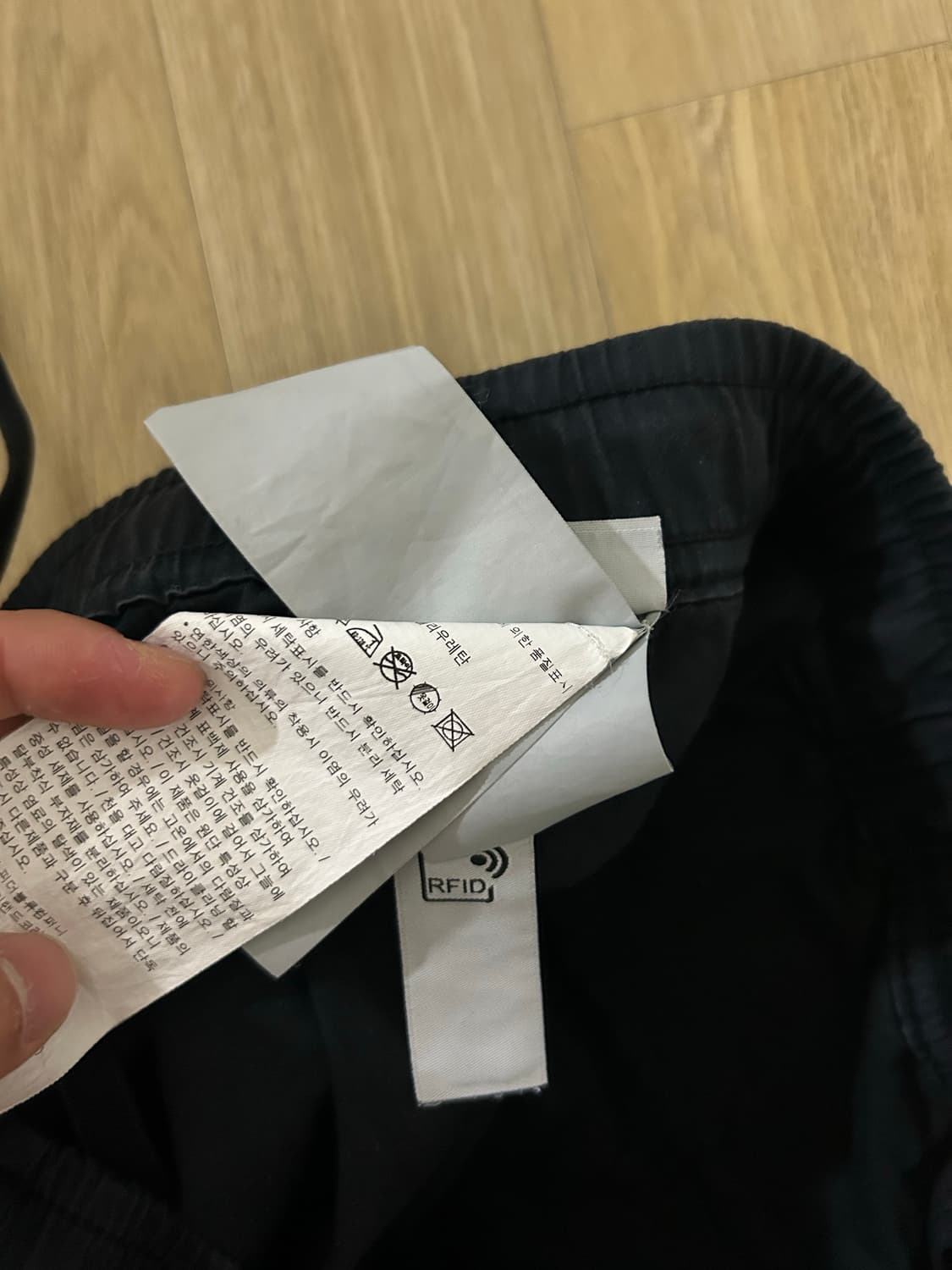 백화점판 스톤아일랜드 카고 조거팬츠 블랙 28-31 상품이미지7