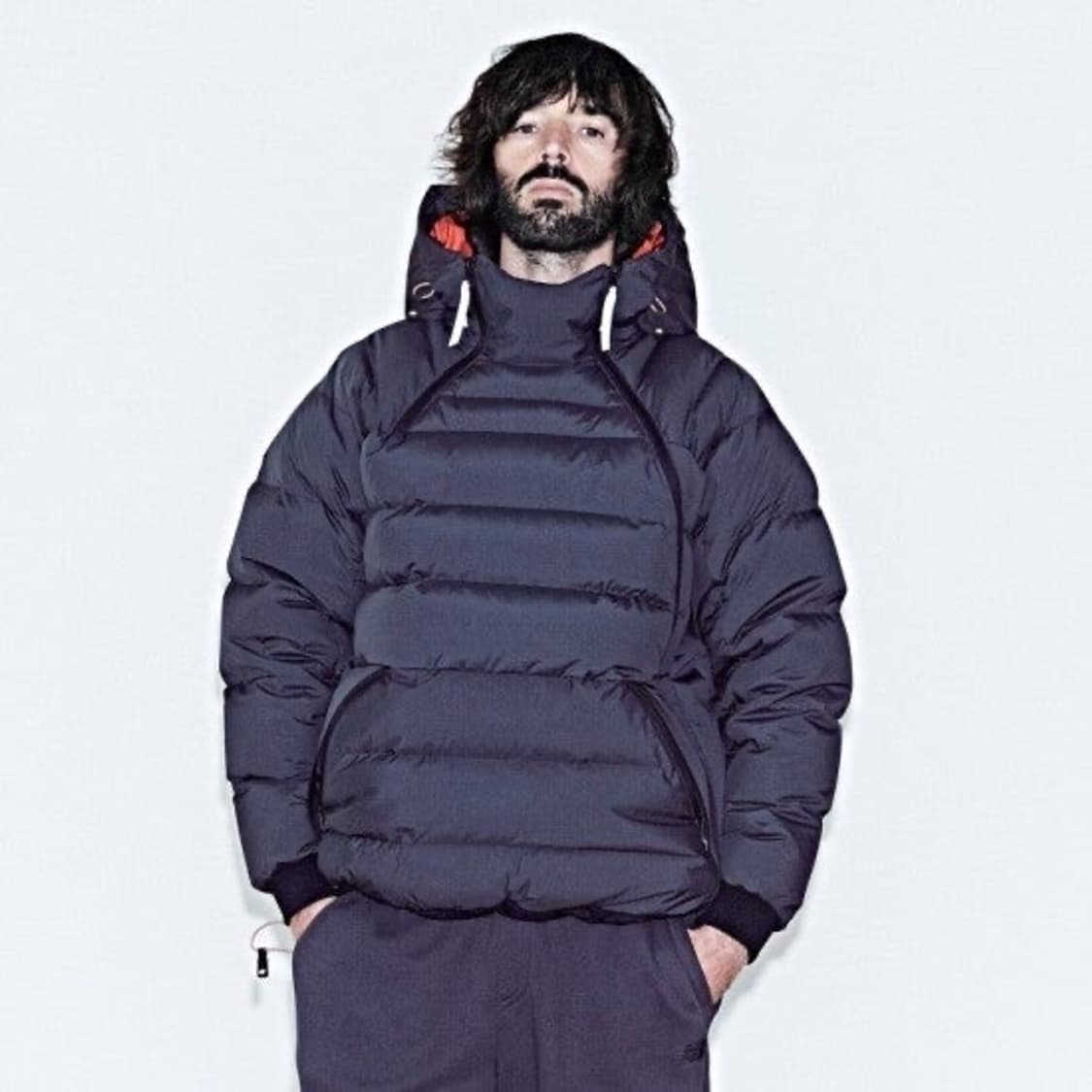 뉴발란스 x 슬로우스테디클럽 호텔990 후드 아노락 상품이미지9