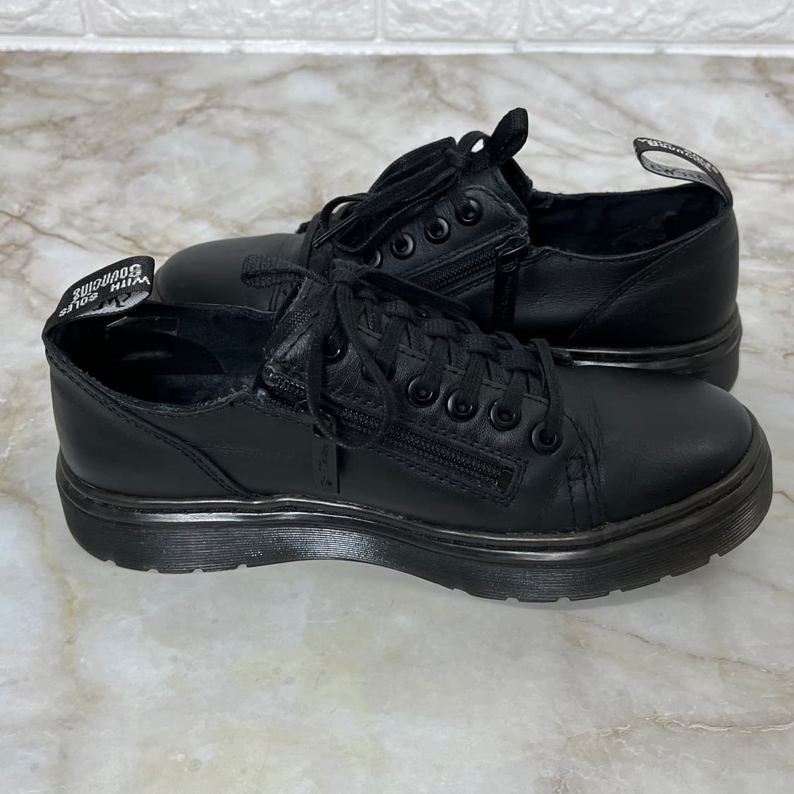 닥터마틴 DANTE ZIP 여성 가죽 스니커즈 230 UK4 상품이미지4