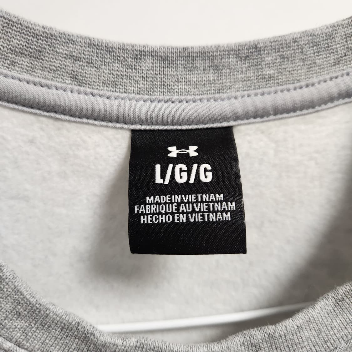 언더아머 맨투맨 거의 새것 상품이미지4