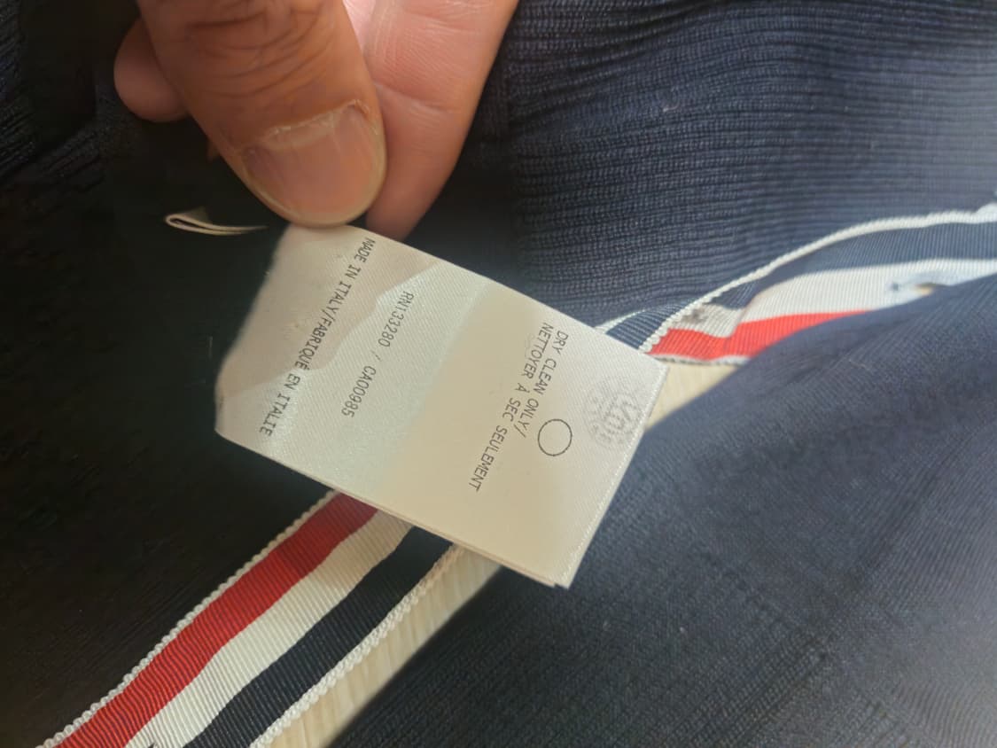 톰브라운 메리노울 가디건 네이비 사이즈 2 상품이미지9