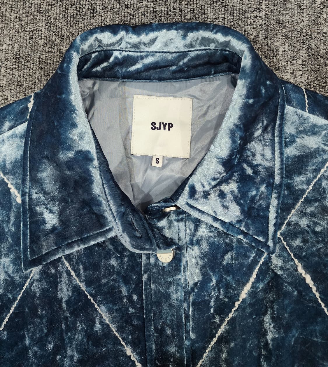 SJYP 소매 리본 벨벳 퀼팅 셔츠 자켓 S 상품이미지5