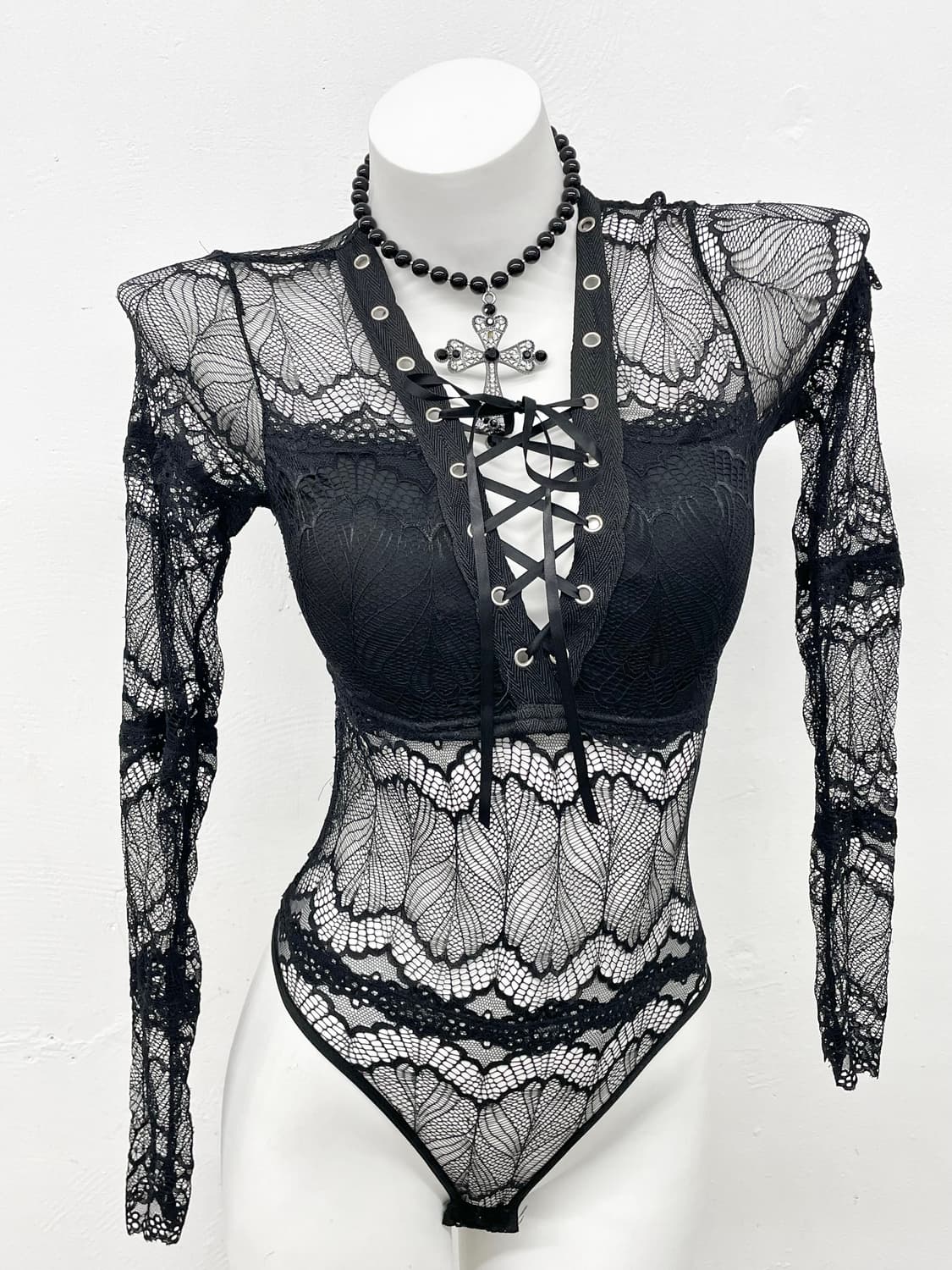 블랙 고딕 레이스 바디수트 상품이미지2