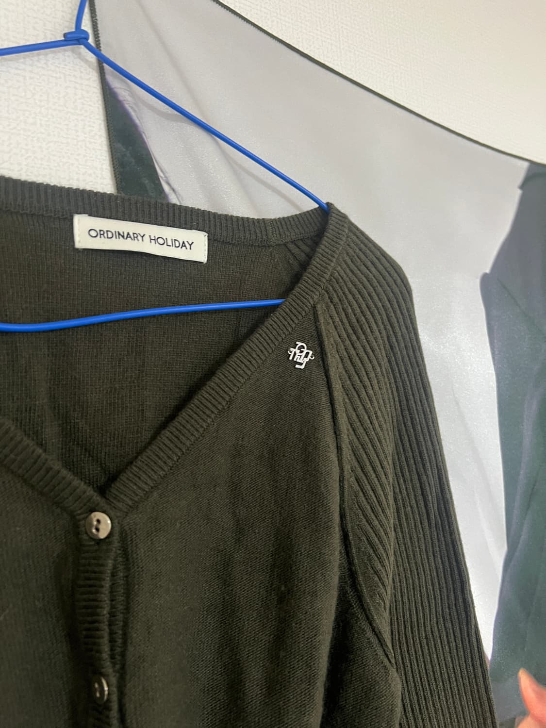 새상품 오디너리홀리데이 앙고라 브이넥 가디건 카키 상품이미지9