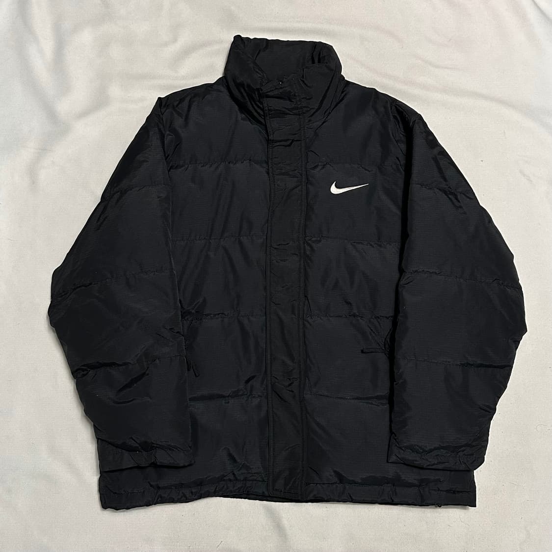 XXL 나이키 블랙 뉴챔프 덕다운 패딩 상품이미지2