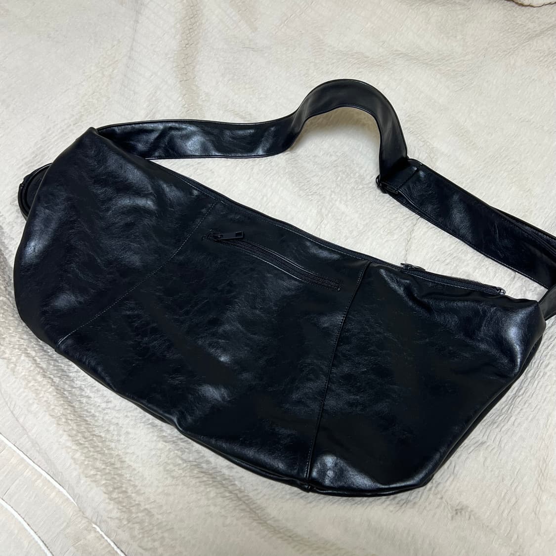 마크니 레더 크로스백 상품이미지5