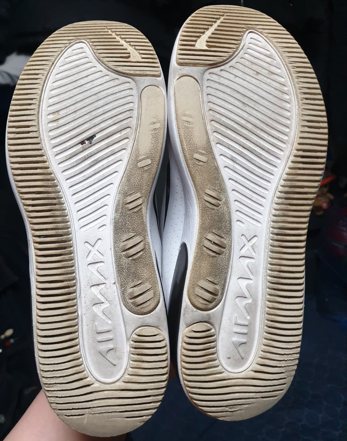 나이키 우먼스 에어맥스 디아 블랙&화이트 스니커즈 (240) 상품이미지6