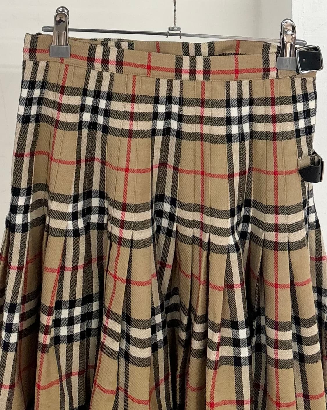 버버리 노바 체크 랩 스커트 상품이미지5