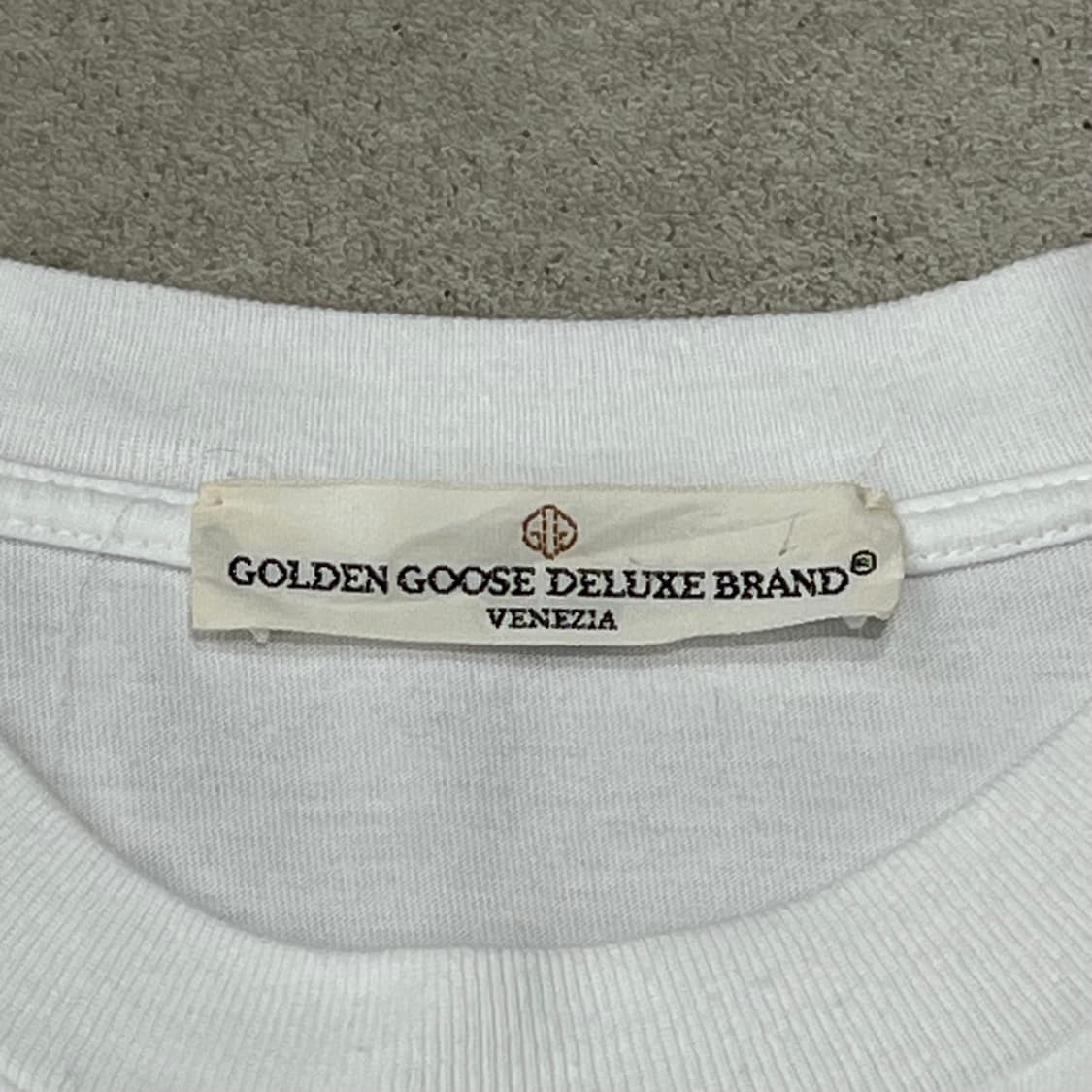 골든구스 사이드지퍼 반팔티+명품감정서 s10370 상품이미지6