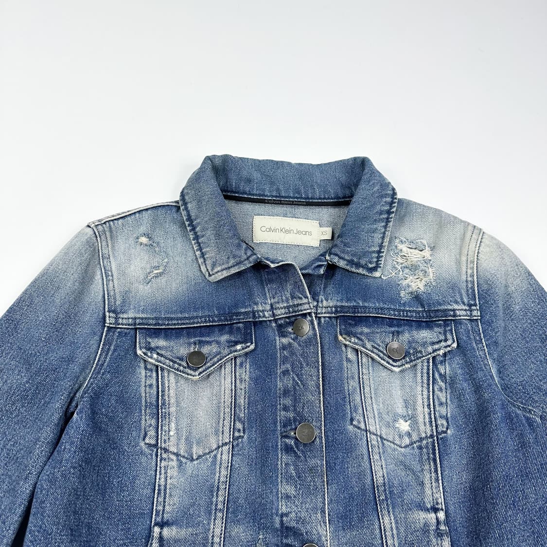 캘빈클라인 ck 워싱 트러커 데님자켓 (XS 여성추천) 상품이미지1