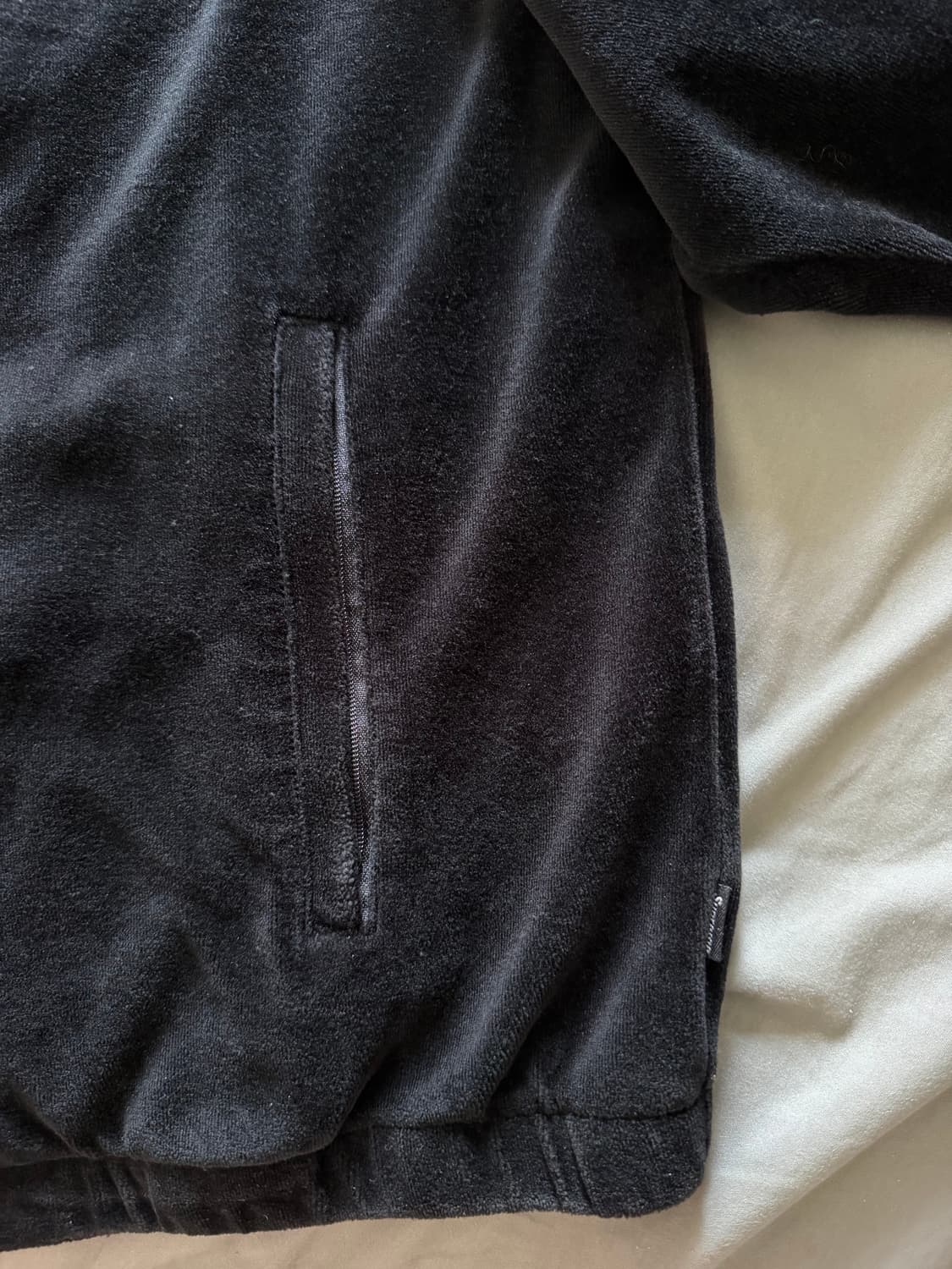 슈프림 스터드 벨루어 트랙 자켓 블랙 22FW 상품이미지6