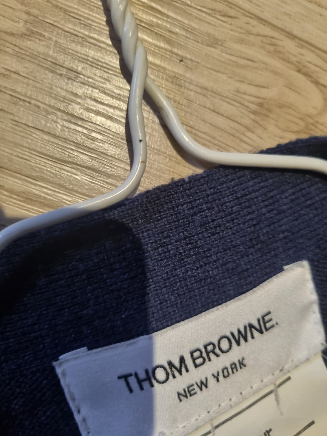 급처) 톰브라운 네이비 가디건.  M/XL 상품이미지3