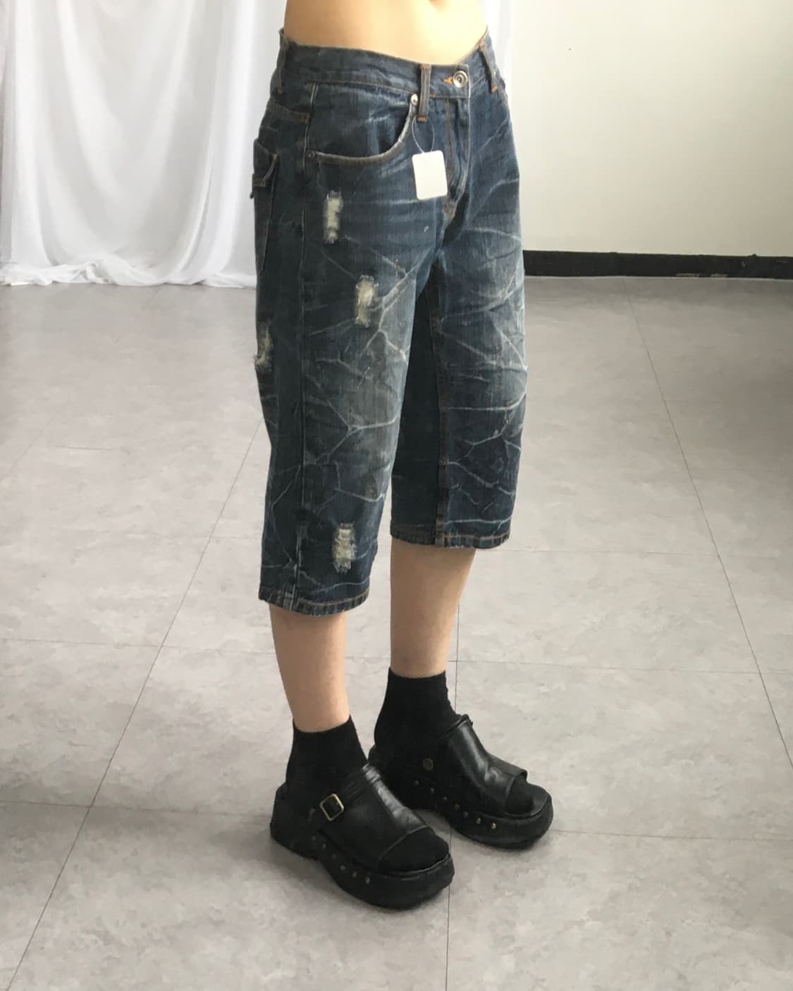 Washing denim half pants 상품이미지1