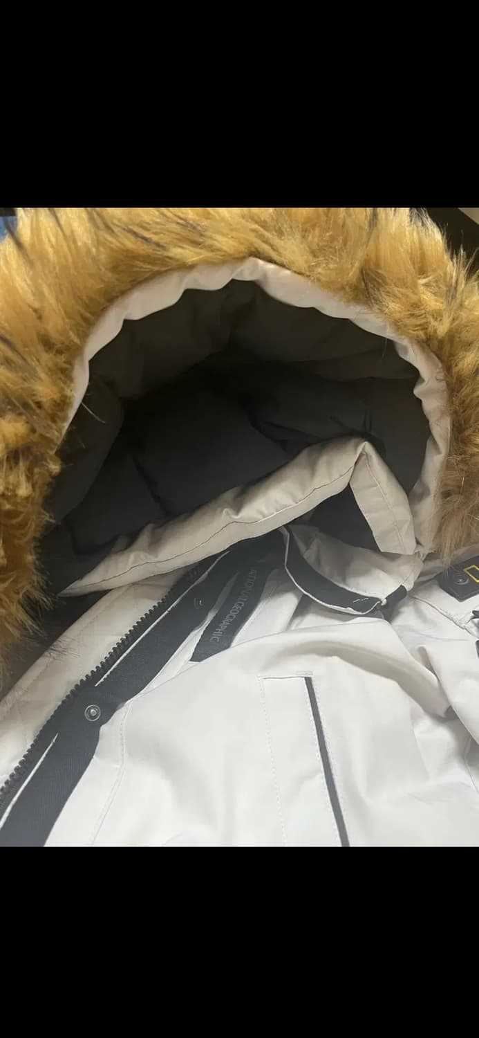 내셔널지오그래픽 유틸리티 패딩 화이트 S 상태 좋음 상품이미지2