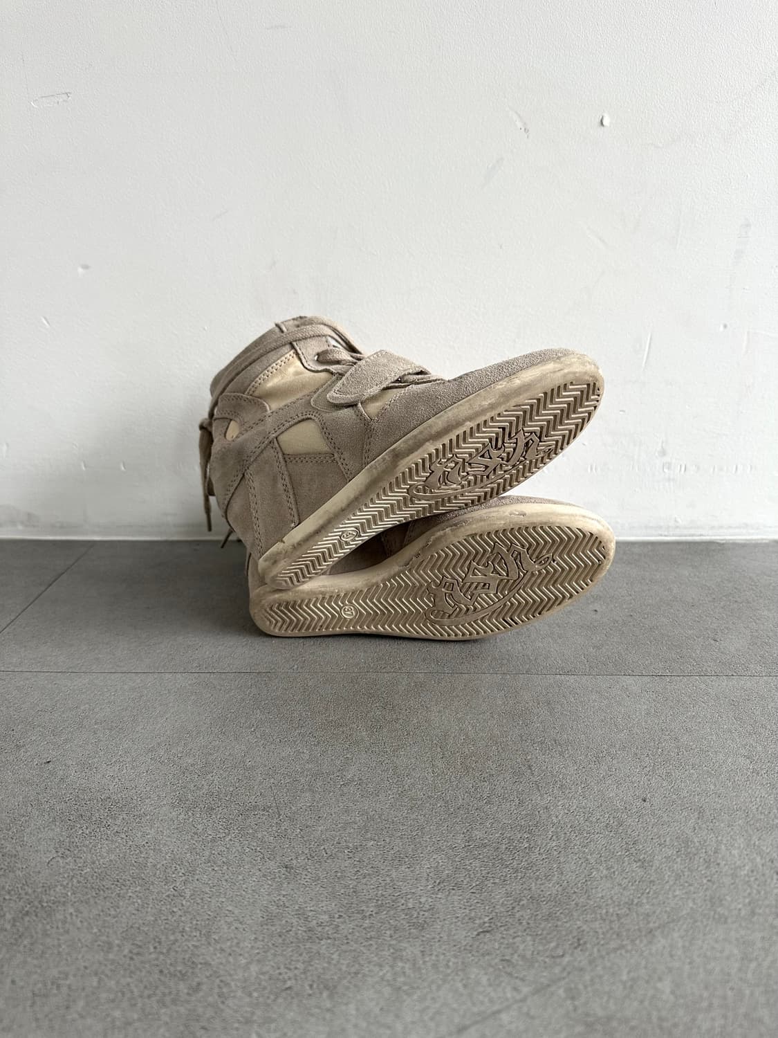 Ash 스웨이드 웨지 스니커즈 베이지 상품이미지7