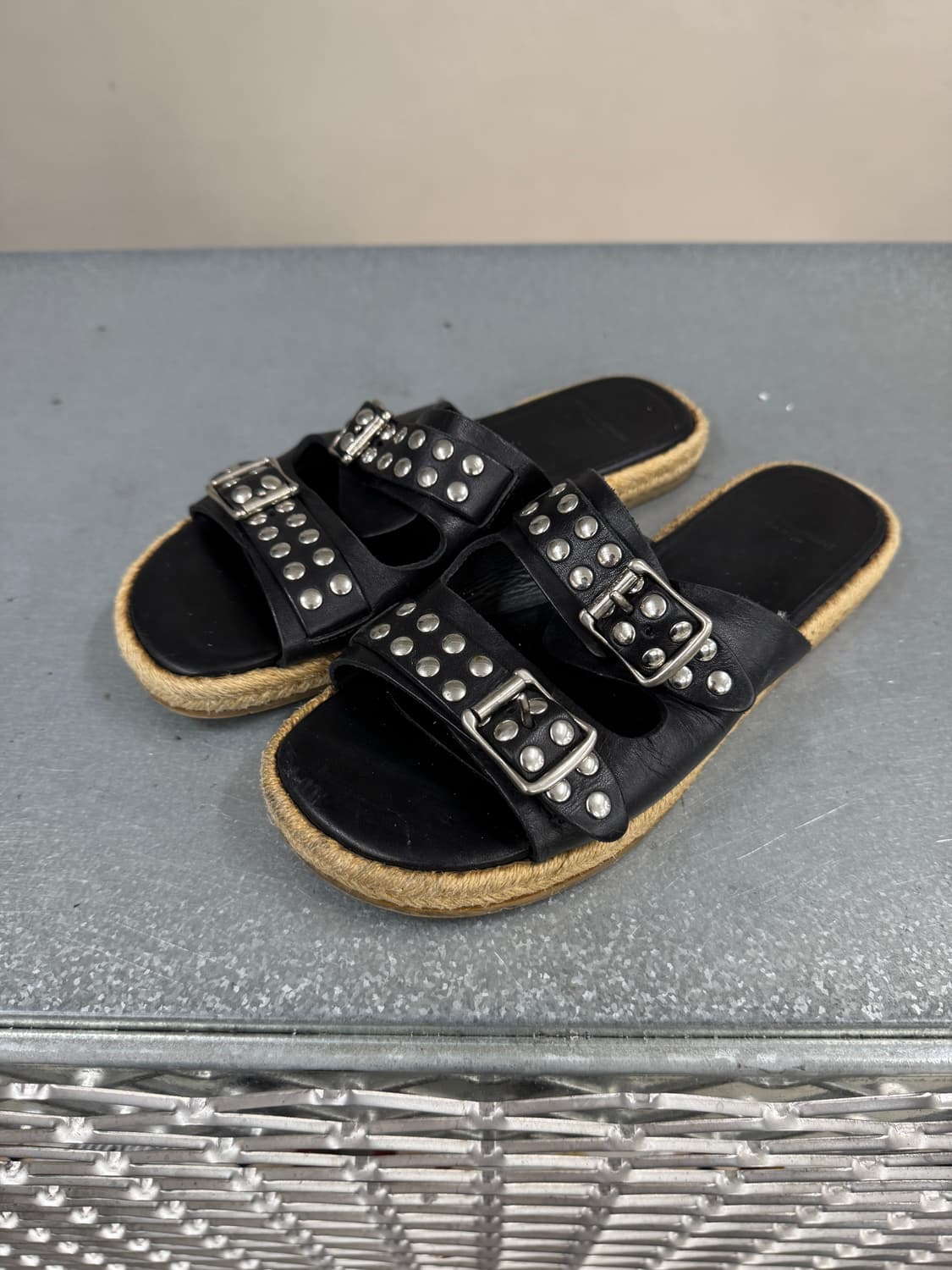 생로랑 스터드 에스파드류 뮬 36 상품이미지2