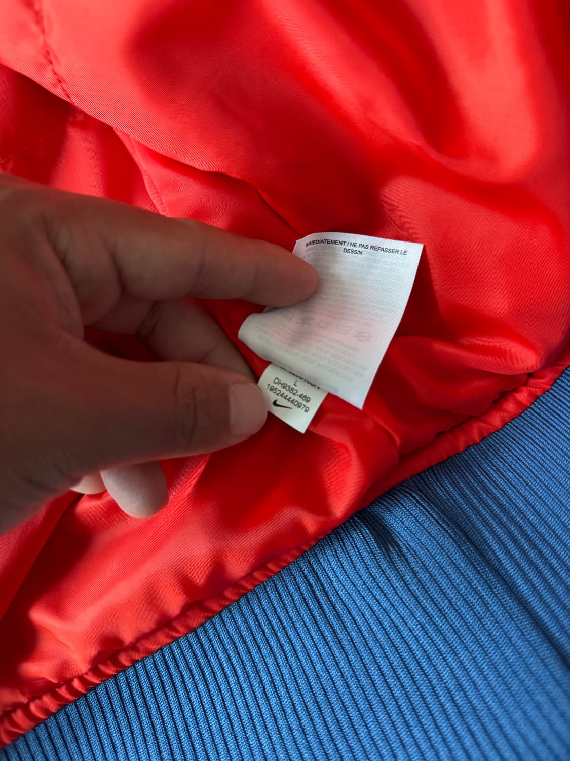 나이키 x NBA 75주년 기념 새틴 봄버 바시티 자켓 상품이미지8