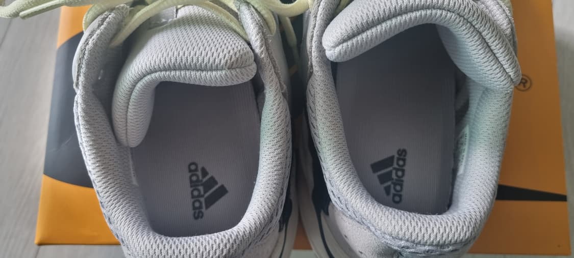 [중고] 아디다스 이지700 웨이브러너 상품이미지4