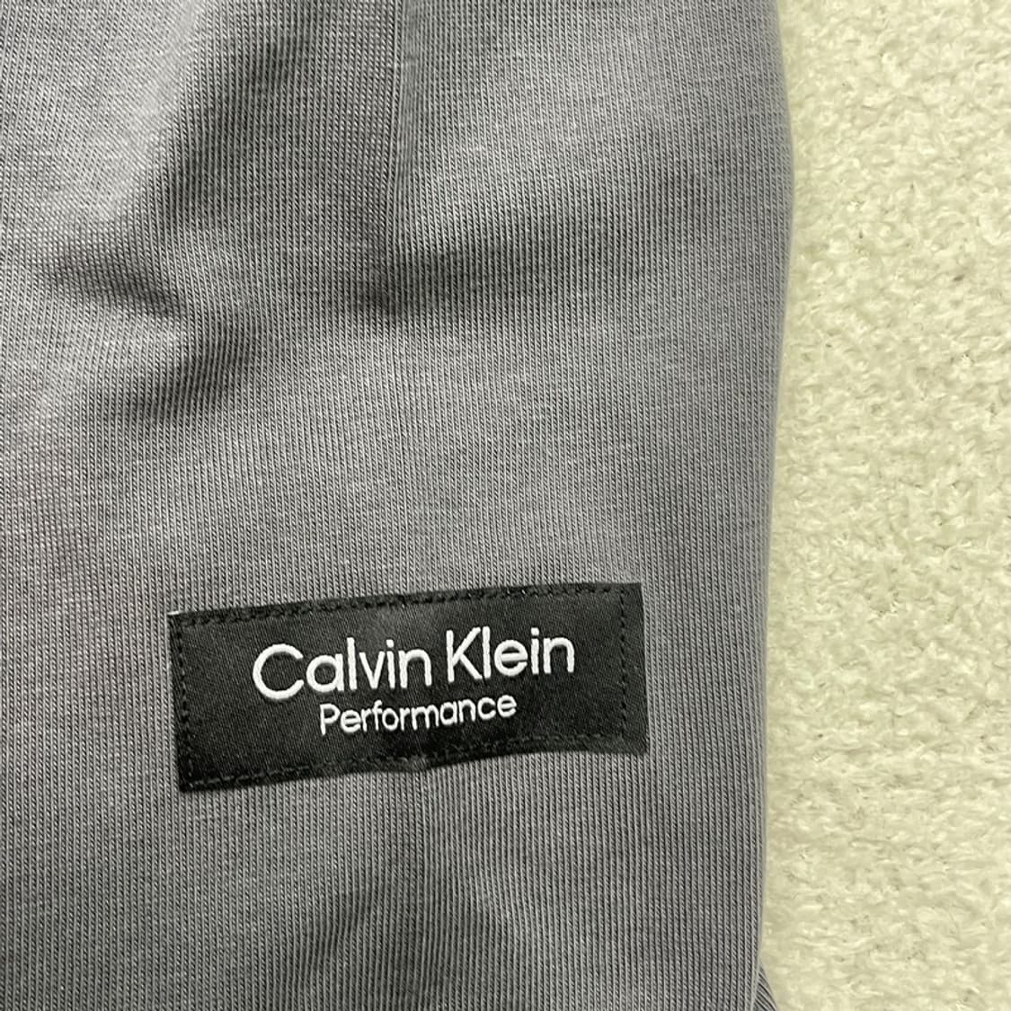 CALVIN KLEIN 로고 프린팅 롱슬리브 그레이 M 상품이미지2