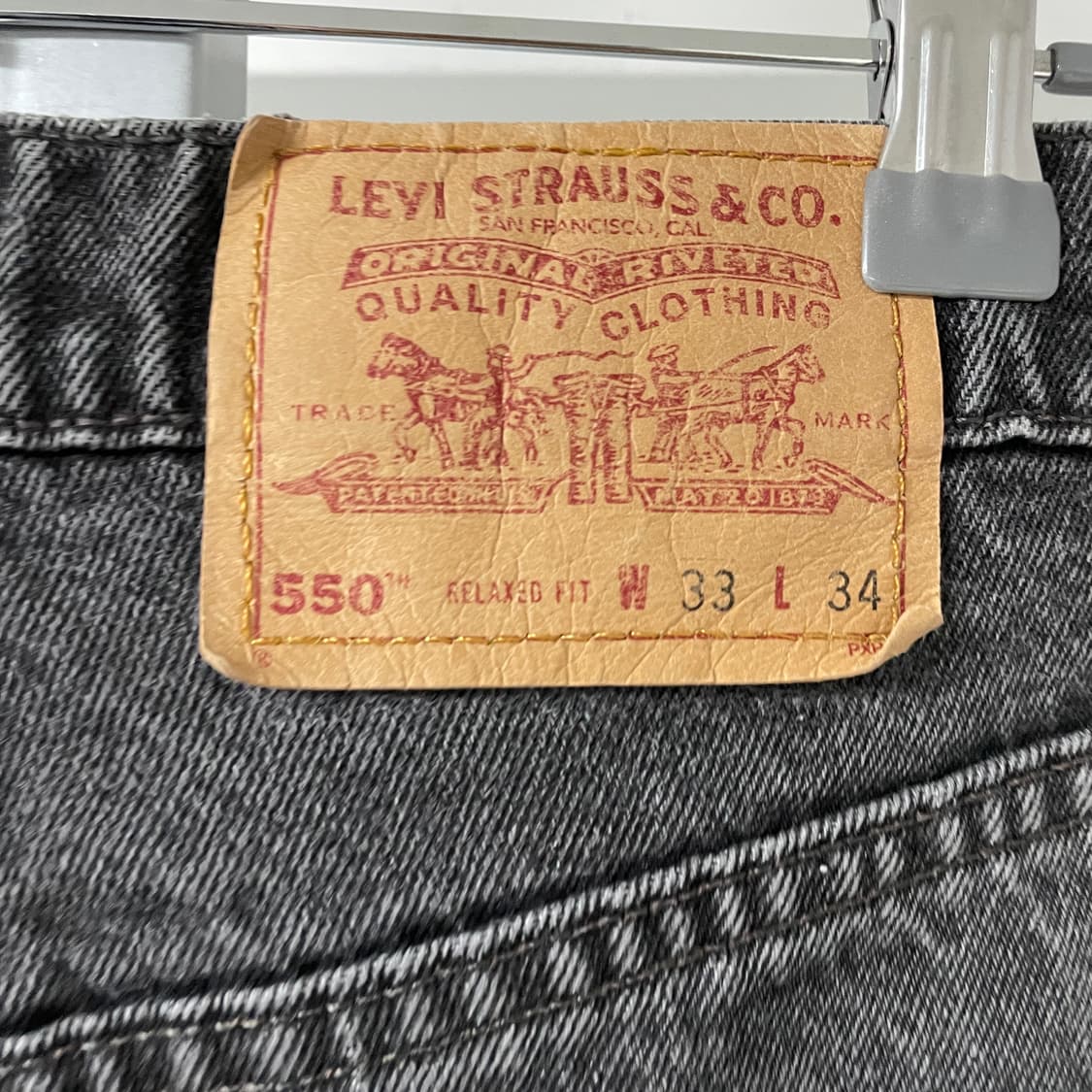 리바이스 550 흑청 데님 팬츠 W33 L34 상품이미지4