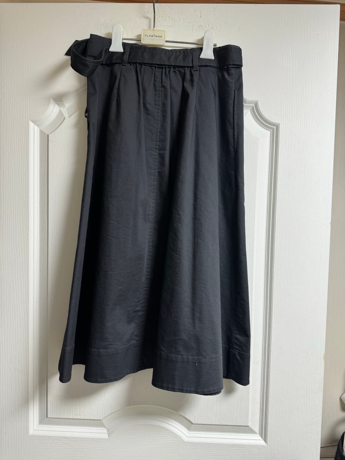 유니클로 코튼 벨티드 플레어 스커트 차콜m 상품이미지4