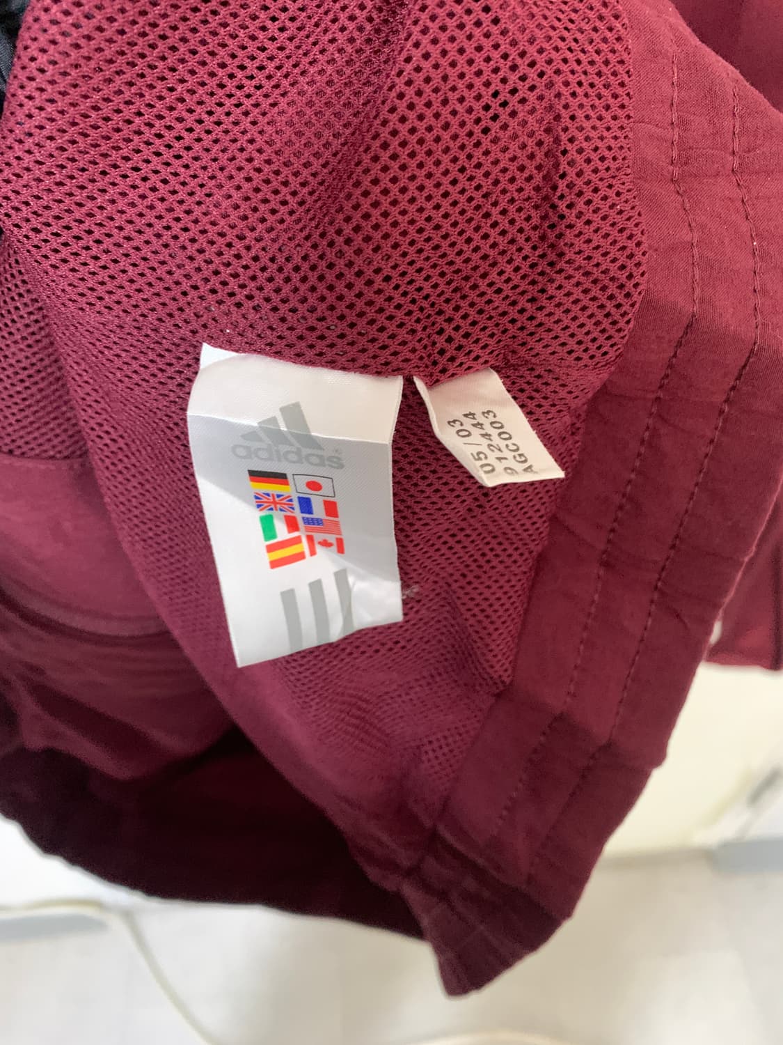 아디다스 체스트 로고 바람막이 상품이미지8