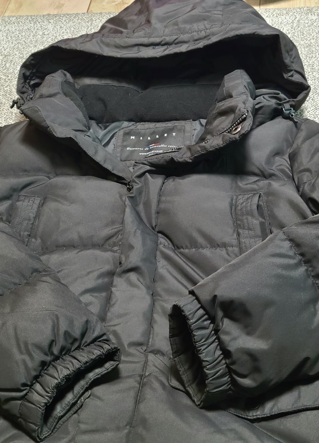 Millet  보웰 벤치코트 여성 덕다운 롱패딩 블랙 90 상품이미지3