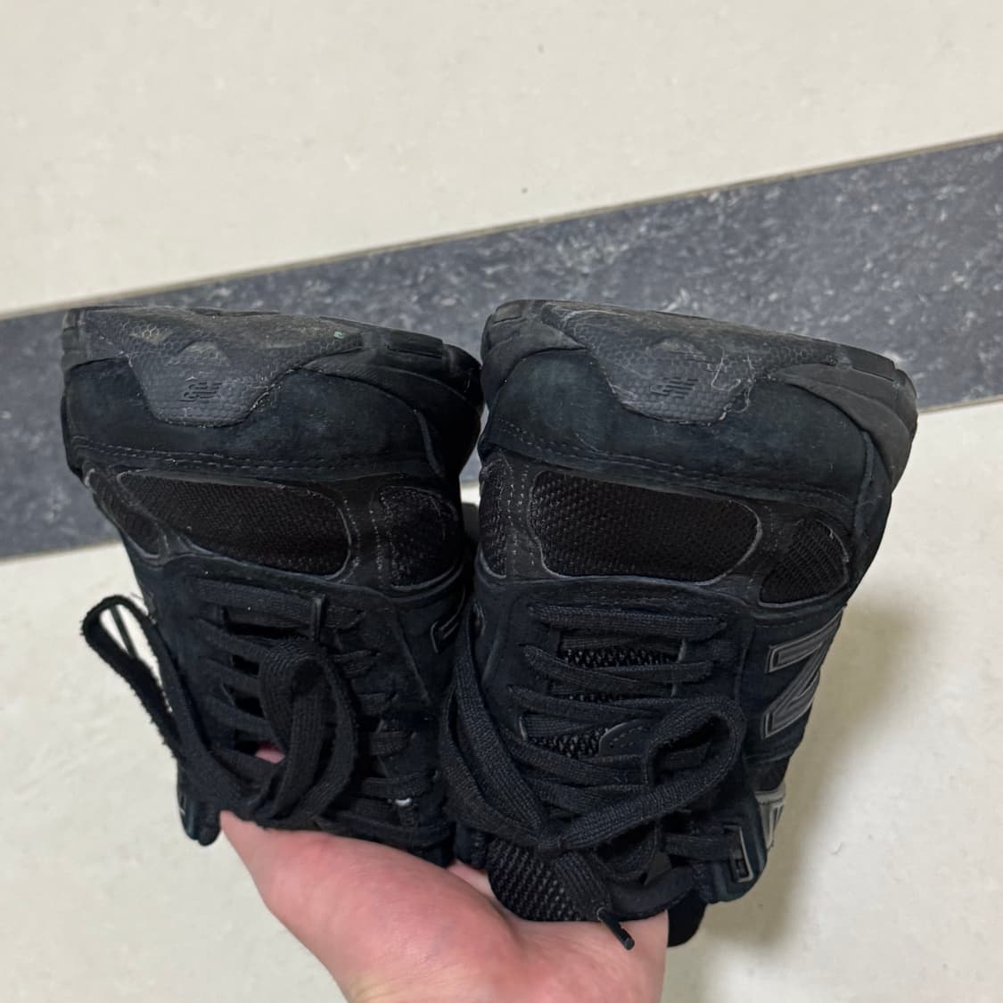 뉴발란스 990v5 D 트리플블랙 265 상품이미지8