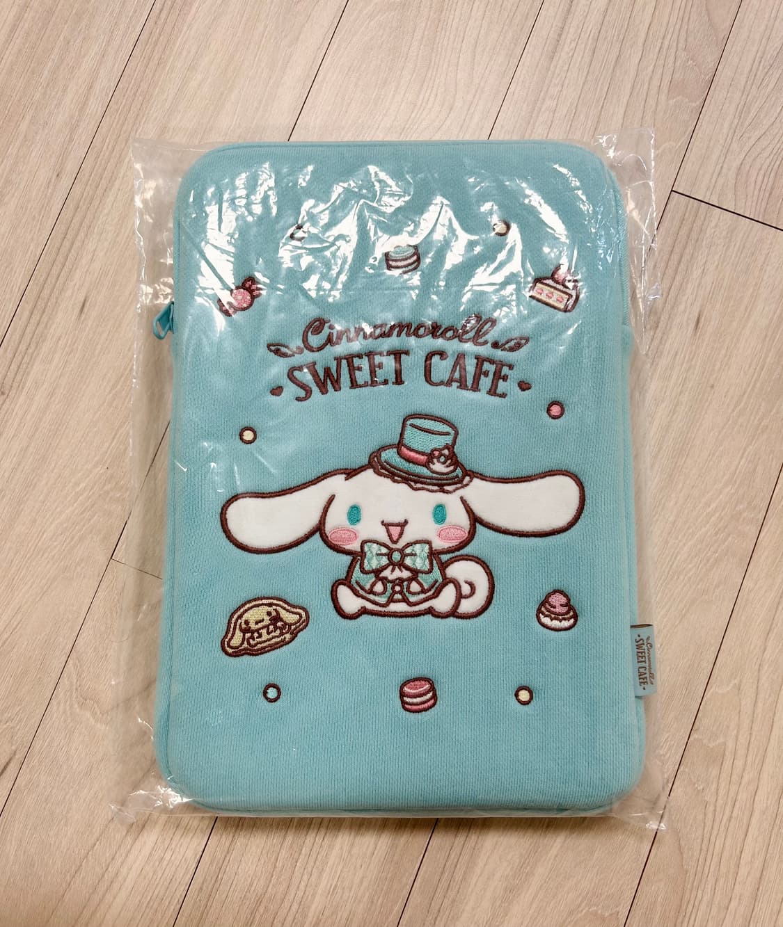 산리오 정품 시나모롤 13인치 태블릿 파우치 상품이미지1