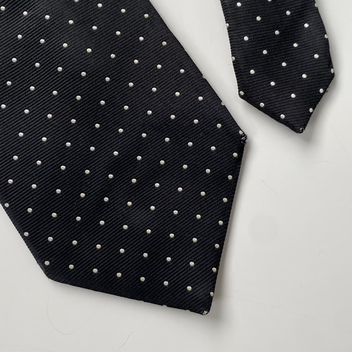 버버리 명품 정품 도트 블랙넥타이 (Burberry) 상품이미지9
